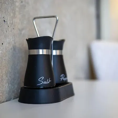 Pohodlny - Pri Centre S Balkonom Кошице